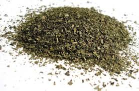 O chá-verde colabora para a saúde da boca