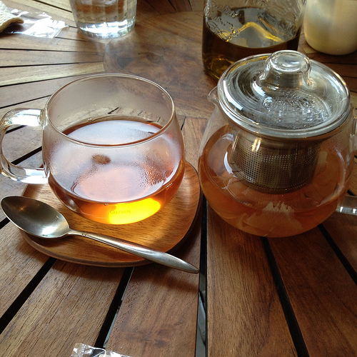 O chá pode ser uma boa alternativa para aproveitar os benefícios do gengibre