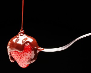 Escova de chocolate para um cabelo liso