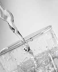 Porque beber água regularmente?