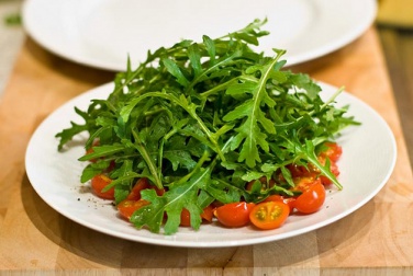 As incríveis propriedades da rúcula