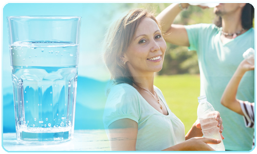 Beber bastante água para limpar o fígado