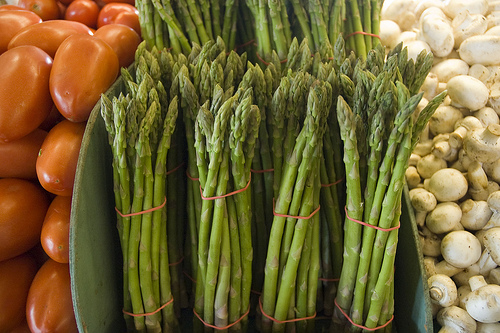 Verduras e frutas ajudam a combater os cálculos renais