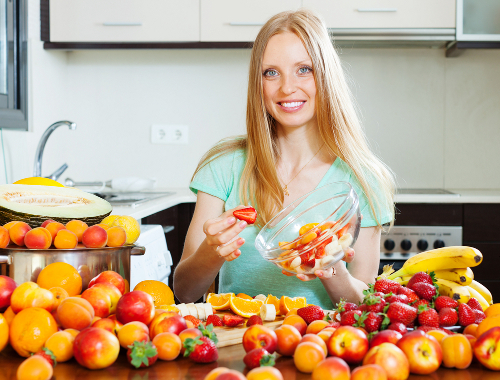 Consumir frutas para melhorar a endometriose