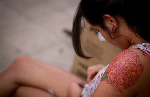 Porque fazer tatuagem pode ser perigoso?