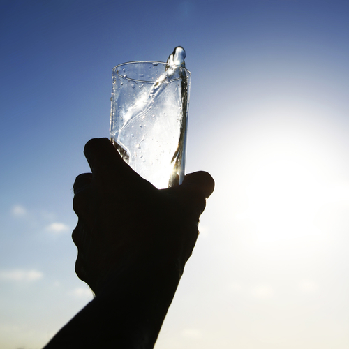 razões para beber água