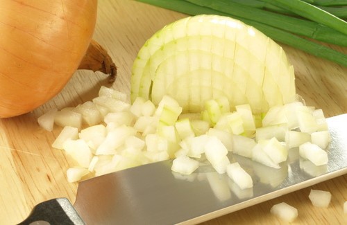 Conheça 11 benefícios da cebola para a sua saúde