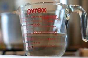 uso do vinagre para limpar casa