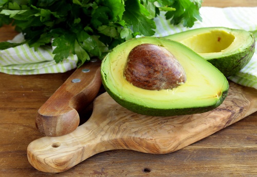 Abacate para eliminar as rugas