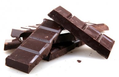 Chocolate preto: conheça 10 benefícios para a saúde
