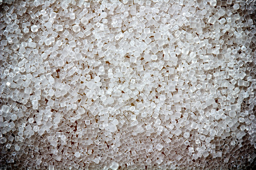 Plain 'ol "quality" iodized salt.