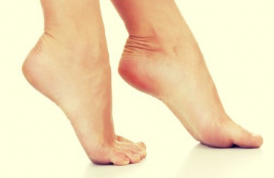 Quais tipos de sapatos são ruins para a saúde?