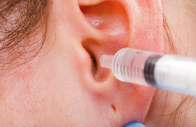 Como limpar os ouvidos corretamente?