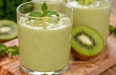 Elabore suas próprias bebidas energéticas naturais