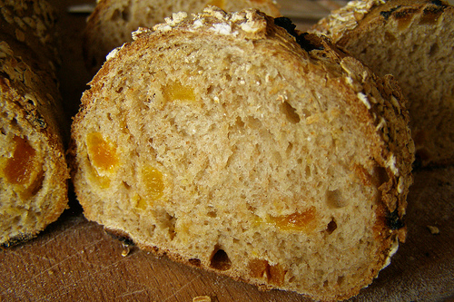 Consumir pão de aveia faz bem para a saúde