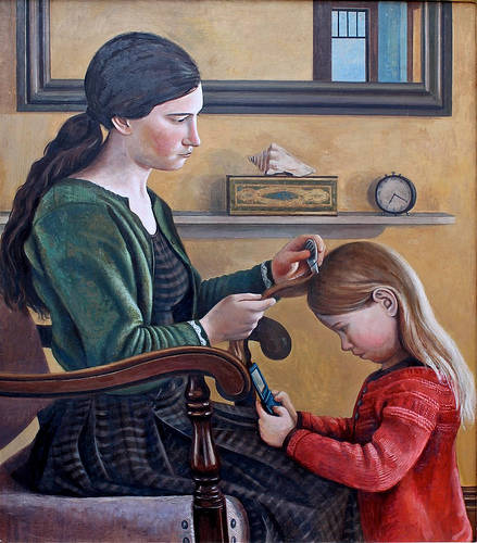 Quadro de mulher aplicando remédio de piolhos em uma menina