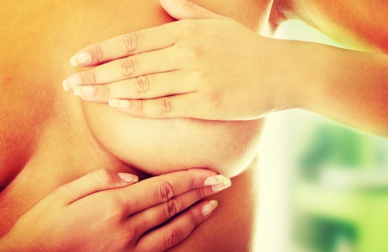 Aprenda a reconhecer os primeiros sintomas do câncer de mama