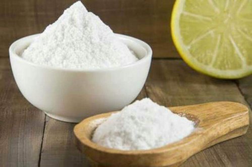 bicarbonato de sódio e limão