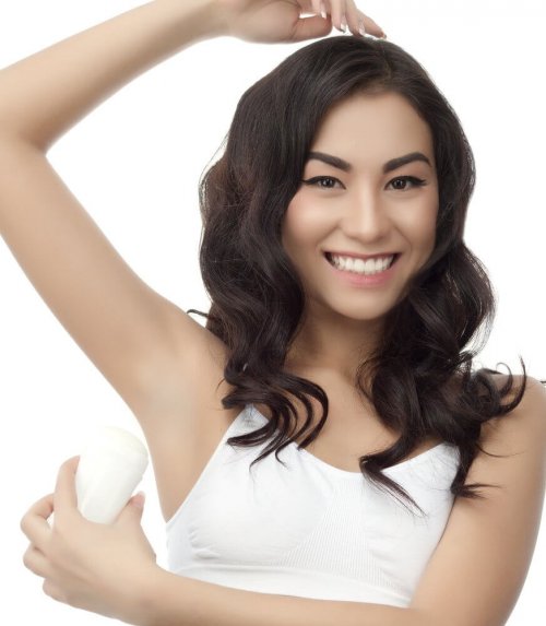 mau cheiro nas axilas