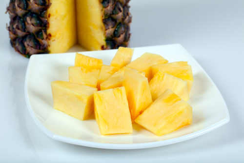 O abacaxi é um dos alimentos que fortalecem os rins
