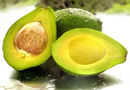 Abacate como ingrediente para rejuvenescer e tonificar a pele