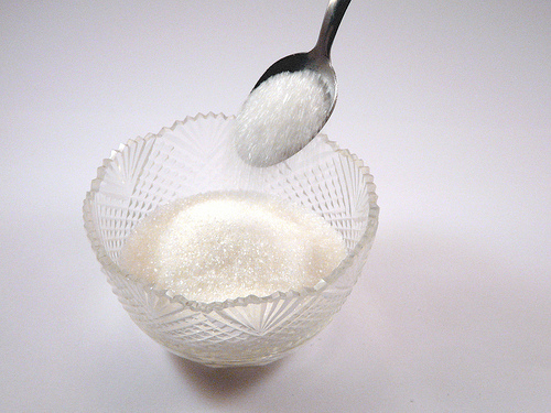 Açúcar refinado pode agravar ou acelerar o aparecimento de câncer