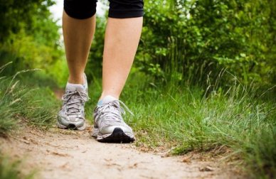 Os benefícios de trinta minutos de caminhada diária