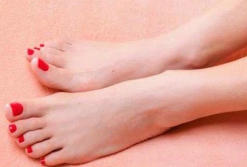 Como prevenir e dar fim aos fungos nos pés? Como prevenir e dar fim aos fungos nos pés?