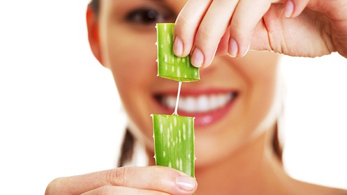 Aloe-vera-Maquillaje