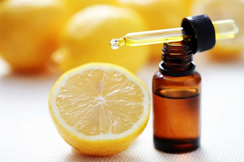 Azeite de oliva e limão para diminuir as manchas na pele 