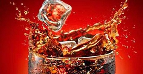 Você sabe o que acontece com nosso corpo quando bebemos coca-cola? Você sabe o que acontece com nosso corpo quando bebemos coca-cola?