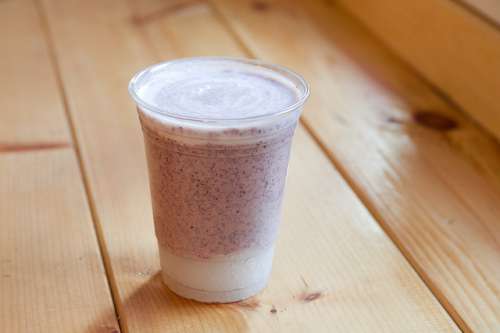 Suco de ameixa preta ajuda na prisão de ventre