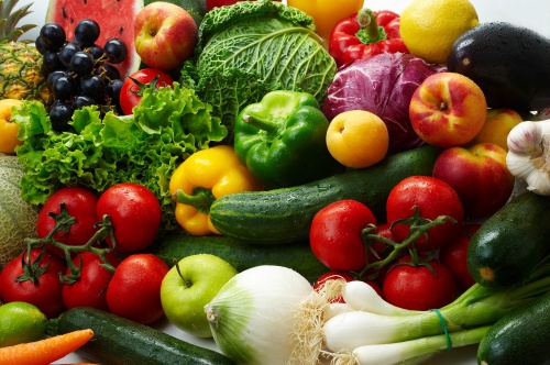 Alimentos crus para conseguir uma barriga chapada