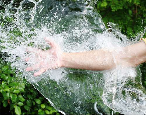 evitar água quente no combate as varizes