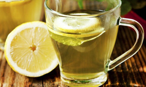 Agua-com-limao