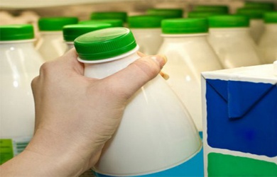 Estudo de Harvard questiona benefícios do leite com baixo teor de gordura