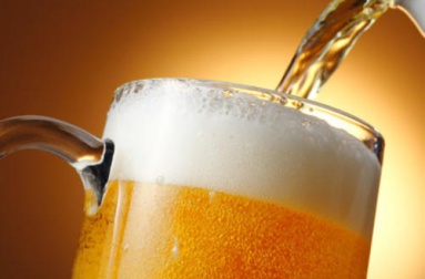 A cerveja engorda? Qual é a forma mais adequada de consumi-la?