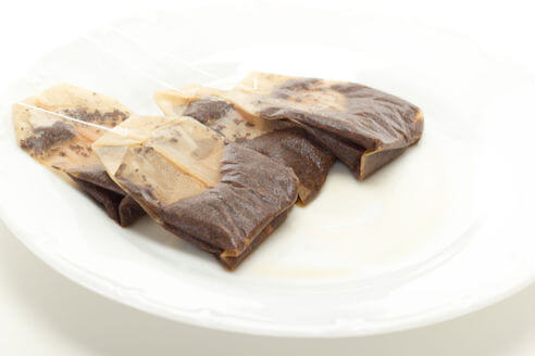 Limpe seus utensílios de cozinha com chá preto