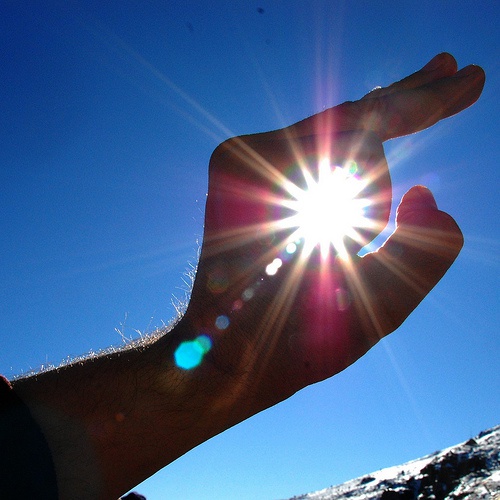 O excesso de sol é um hábito que envelhece