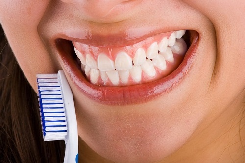Ter dentes saudáveis sem rangê-los