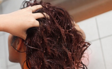 Água de linhaça para fortalecer o cabelo