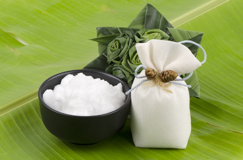 Cânfora ajuda a purificar o ar em sua casa