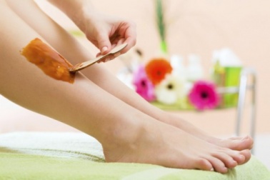 Como remover os pelos de maneira natural? Depilação em casa!