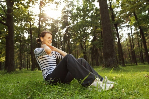 Exercícios físicos regulares para cuidar do corpo