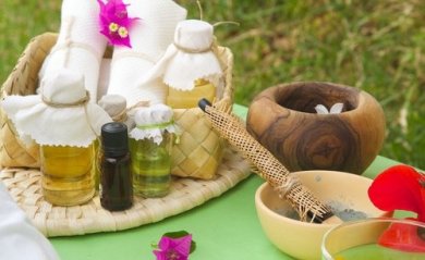 Óleos naturais para reativar o crescimento dos cabelos