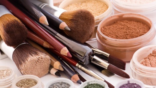 Cuidado! 10 produtos de beleza que nunca devem ser compartilhados! Cuidado! 10 produtos de beleza que nunca devem ser compartilhados!