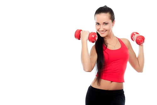 exercícios de elevação lateral para fortalecer os ombros