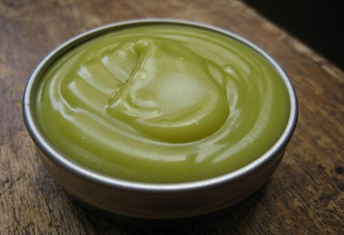 Aprenda a elaborar em casa um creme com propriedades analgésicas e anti-inflamatórias Aprenda a elaborar em casa um creme com propriedades analgésicas e anti-inflamatórias