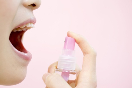 Odor-bucal