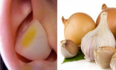 Por que é benéfico colocar um pedaço de alho ou cebola no ouvido?